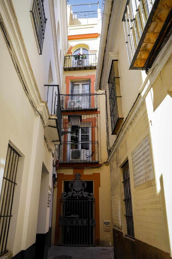 Calle Abades Centro De Sevilla Exterior photo